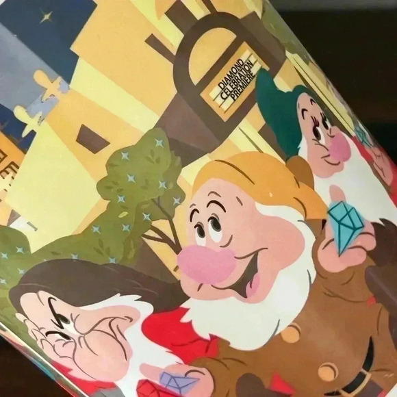 New Disney vintage cup with kid authentic Disney item - Picture 5 of 5